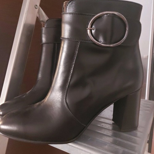 Boxer women's black leather ankle boots new, size 38