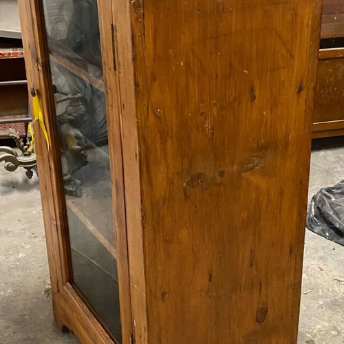Vintage display cabinet with shelves used, 65 x 40 x 125 cm