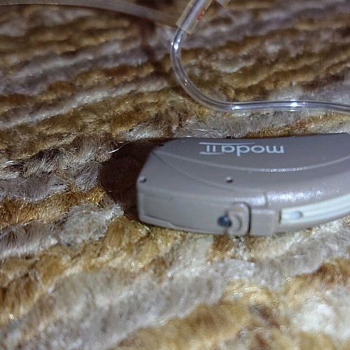 Next 16 hearing aid like new