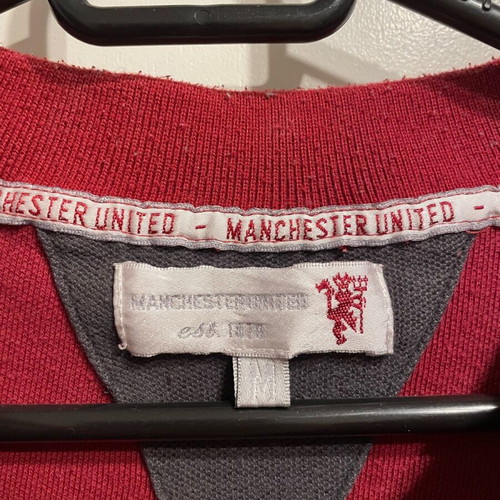 Manchester United polo t-shirt used, authentic