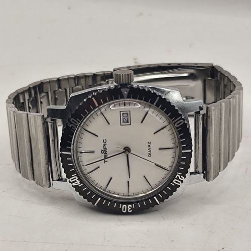 Tempic 1970s Quartz Mens Watch, white dial, new old stock
