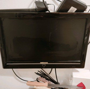 Μικρή τηλεόραση Medion με ενσωματωμένο DVD player & EON Smart TV Box