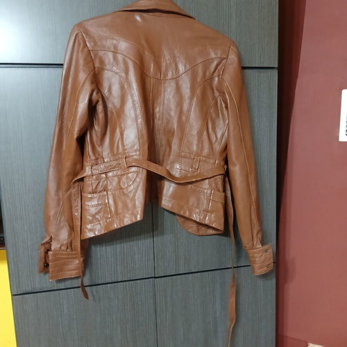 Vero Moda leather jacket like new, brown, with buttons and belt
