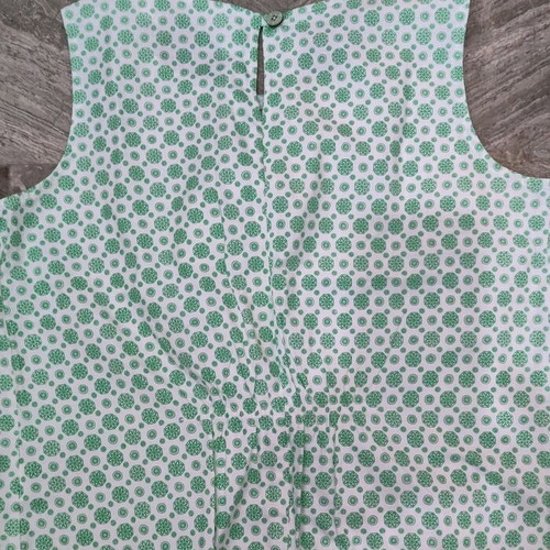 Asymmetric two-tone blouse used, size Large