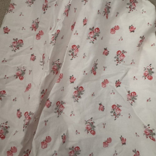 Minene breastfeeding cover like new