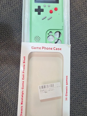 13 Promax Gaming Case like new with Gameboy-style screen and games