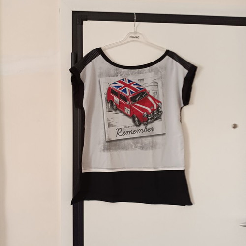Bachata women's t-shirt like new with Mini Cooper vintage print