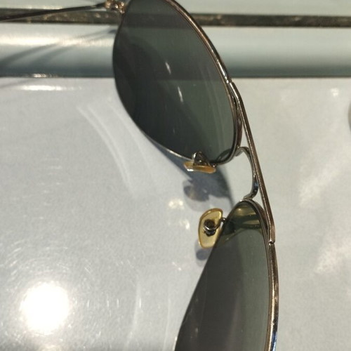 Ray Ban Aviator polarized sunglasses used, green and silver