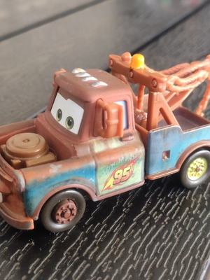 Disney Cars Tow Mater 1:55 used