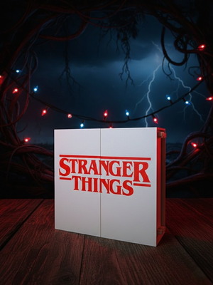 Kinder Joy Stranger Things Figurine Stand new
