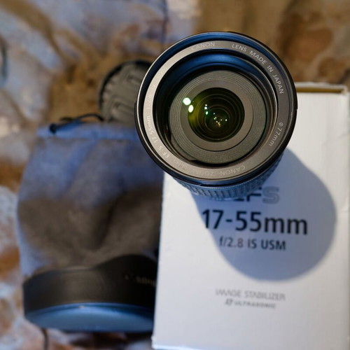 Canon EF-S 17-55mm f/2.8 IS USM lens