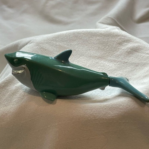 Finding Nemo Bruce the Shark figure used, vintage 2004 collectible
