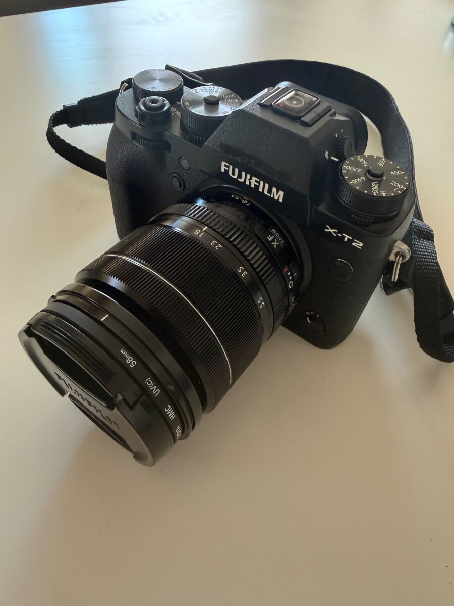 Fujifilm X-T2 camera with XF 18-55mm… - € 1.000,00 - Vendora.cy