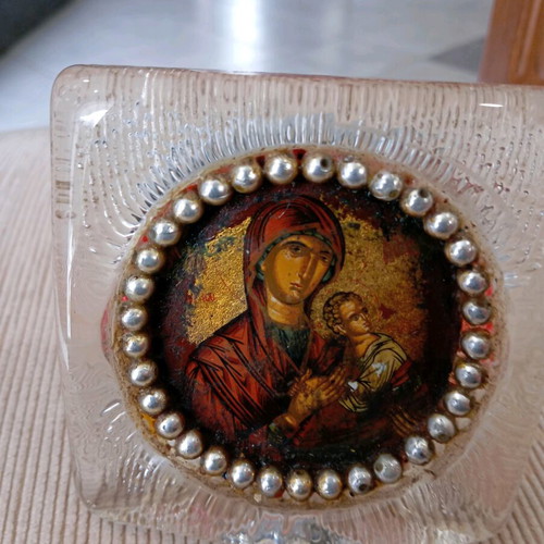 Vintage icon in glass frame tabletop like new