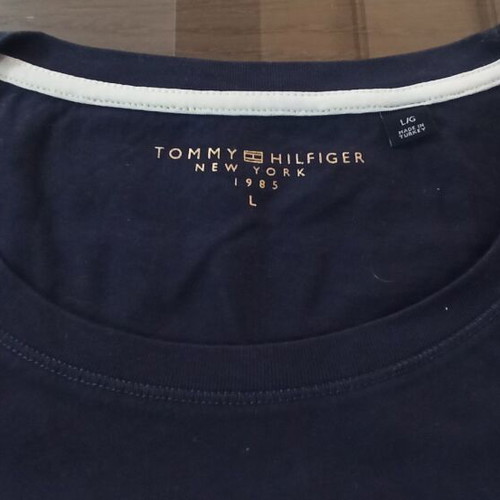 Tommy Hilfiger women's short-sleeve t-shirt blue new, size L