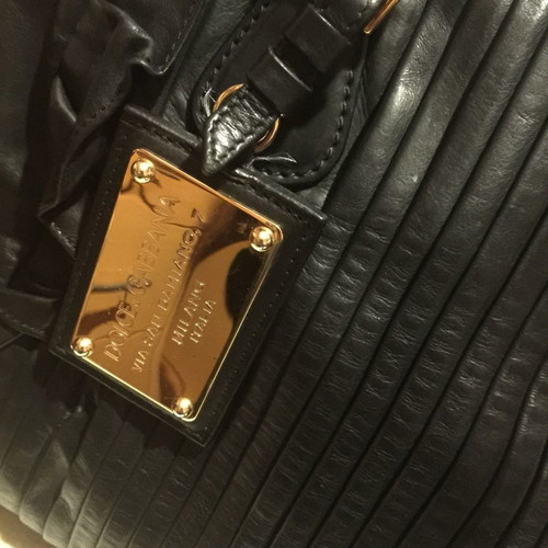 Dolce Gabbana shoulder bag used, black leather with leopard interior