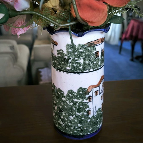 Clay vase from Pelion in very good condition