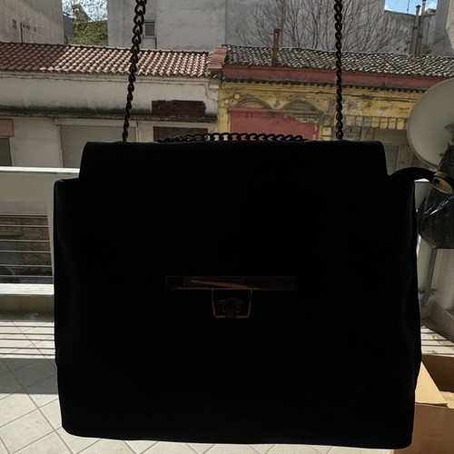 Elizabeth George shoulder bag like new, blue