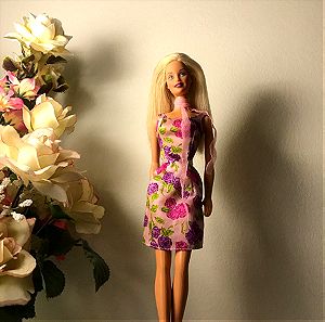 Πανέμορφη Barbie 90s