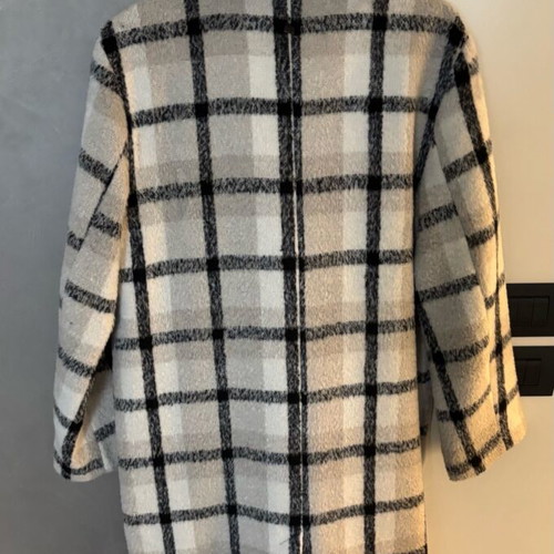 Attrattivo coat Small but Oversized like new