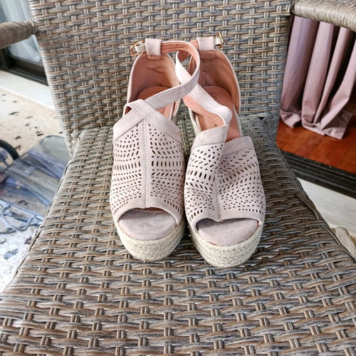 Platform shoes new beige size 41