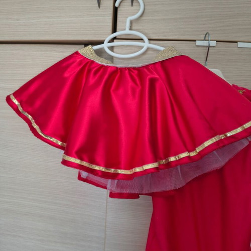 Ballerina dance costume size 4 like new, red satin and tulle