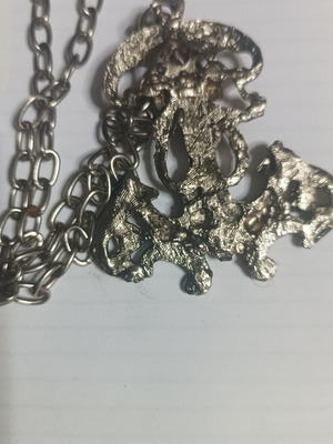 Anchor necklace like new