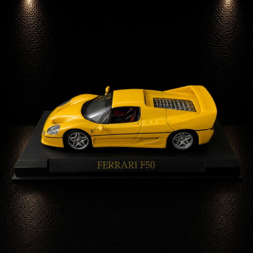 Ferrari F50 1:43 scale collectible model with base like new