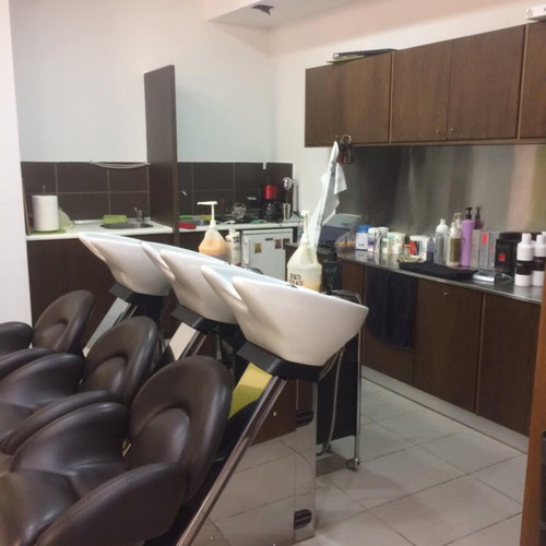Hair Salon Equipment like new with inox mirrors, coloring station, and ventilation