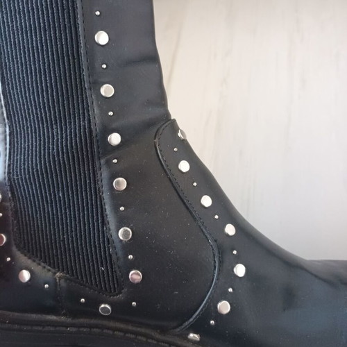 Zara boots black like new, size 39