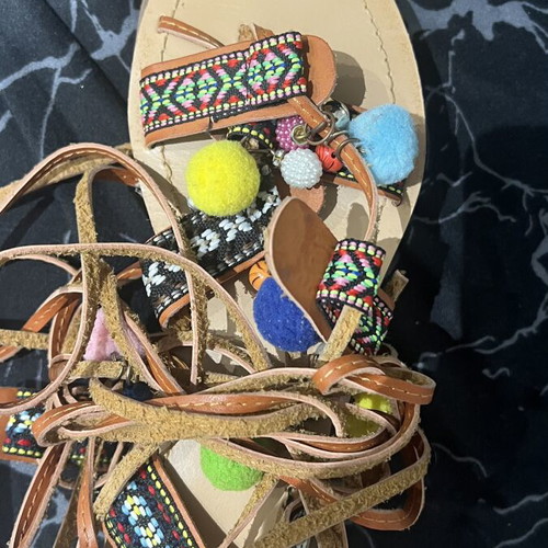 Sandals like new with details, size 40, beige and brown