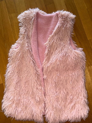 Pink Vintage Vest one size, like new, excellent quality