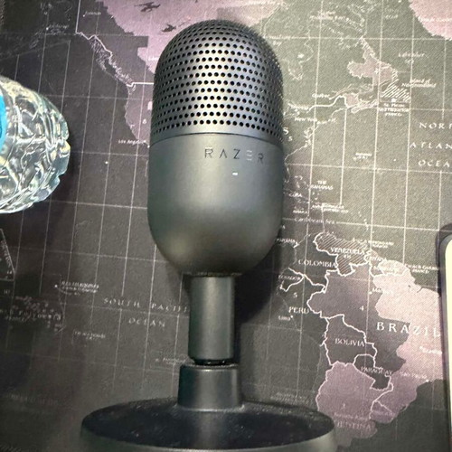 Seiren Mini V3 USB Type-C microphone like new with cable