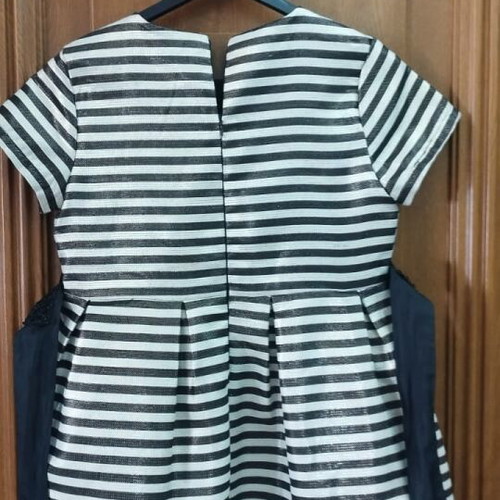 Miss Ebita Dress No 14 like new brown with beige gold