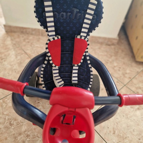 SmarTrike 4in1 children's tricycle used with sunshade and parent handle