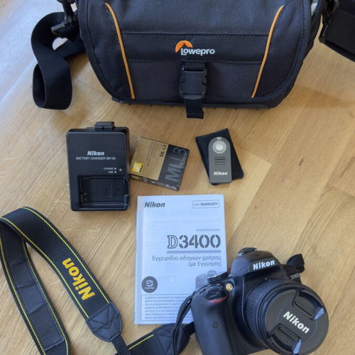 Nikon D3400 camera kit with 18-55mm VR lens