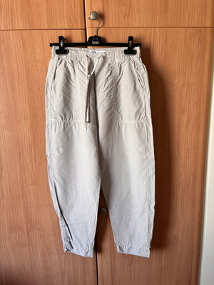 Zara light grey pants with elastic waist barrel