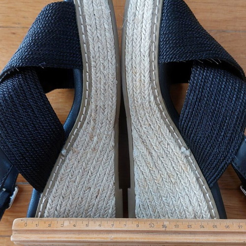 Xti women's black platform sandals size 37 lightly used