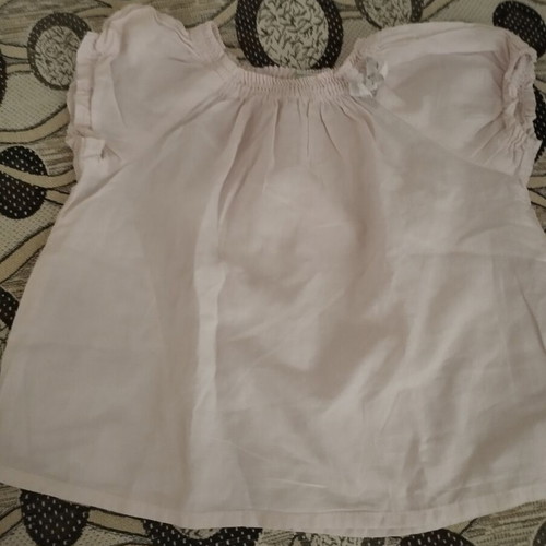 Benetton blouse for girl like new with bow