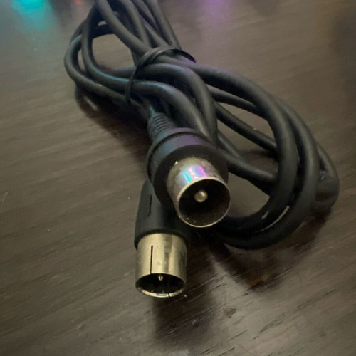 Coaxial TV antenna cable male to male, used, excellent condition