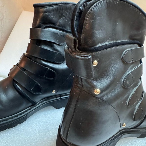 Dukas black leather Cheval II ankle boots No 39 used