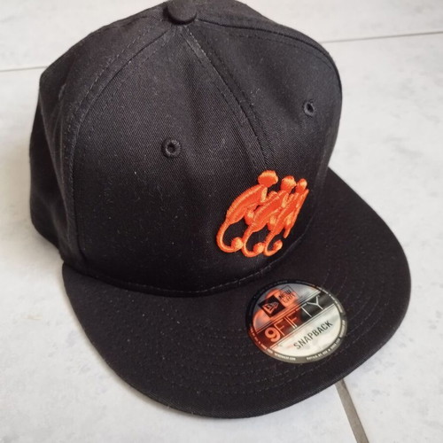 Καπέλο Monkey Snapback New Era 9FIFTY Σαν καινούργιο, ρυθμιζόμενο, μαύρο πορτοκαλί