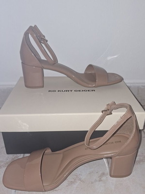 Kurt Geiger nude block heel sandals, new, size 39