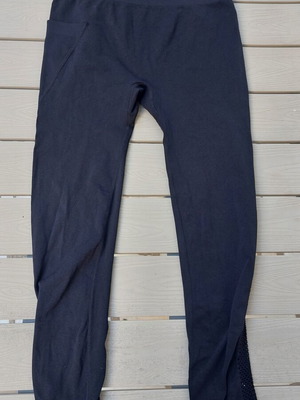 Avon women's leggings with pocket and mesh like new, black, size L