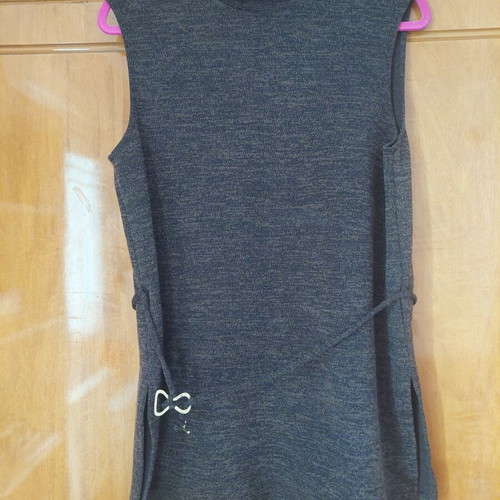 Brown sleeveless Zara top like new with belt size M