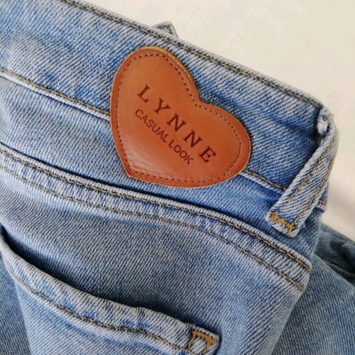 Lynne jeans like new, size XXXS 30 2