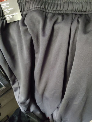 Adidas men's tracksuit new, size L, black