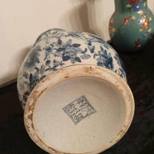 Blue and white porcelain plate and jug like new
