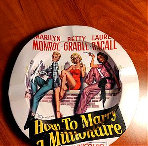 Τασάκι τσίγκινο Marilyn Monroe "How to marry a millionaire by trchnicolor. 14cm διάμετρος.