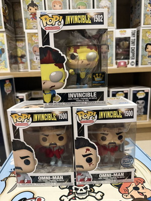 Funko Pop Invincible 1500, 1500 (bloody), 1502 like new